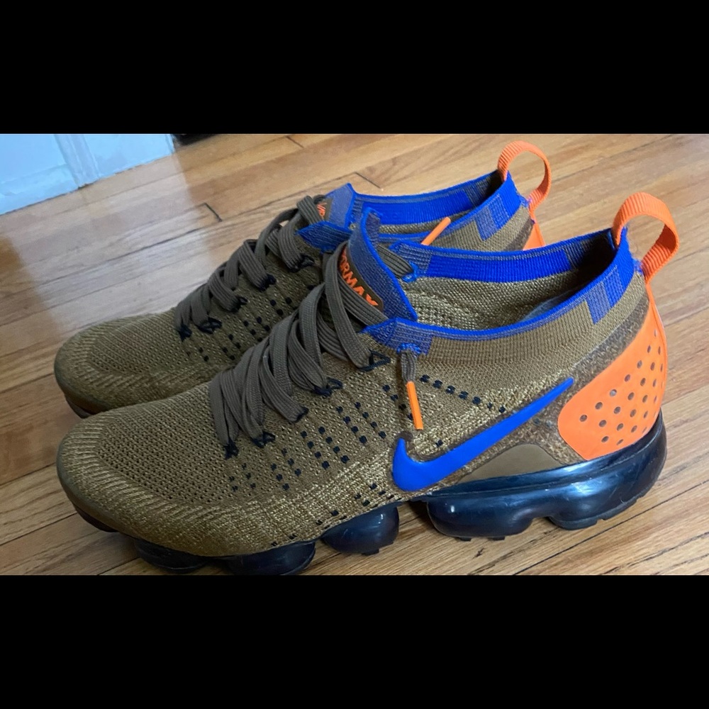 Nike Air VaporMax Flyknit 2 Golden Beige Racer Blu